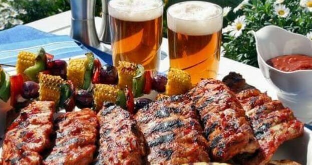 Forget about your sorrow and trouble: Here are 10 pictures of BBQs that will make you forget it's Monday