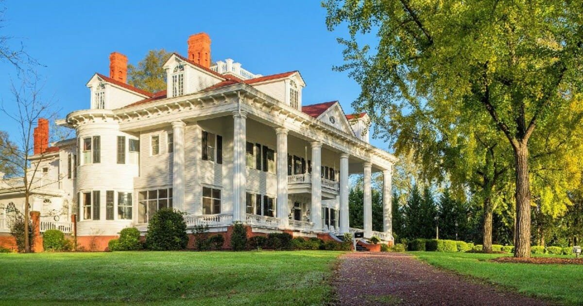 Mansion that inspired Ashley Wilkes' home in 'Gone with the Wind' is for sale