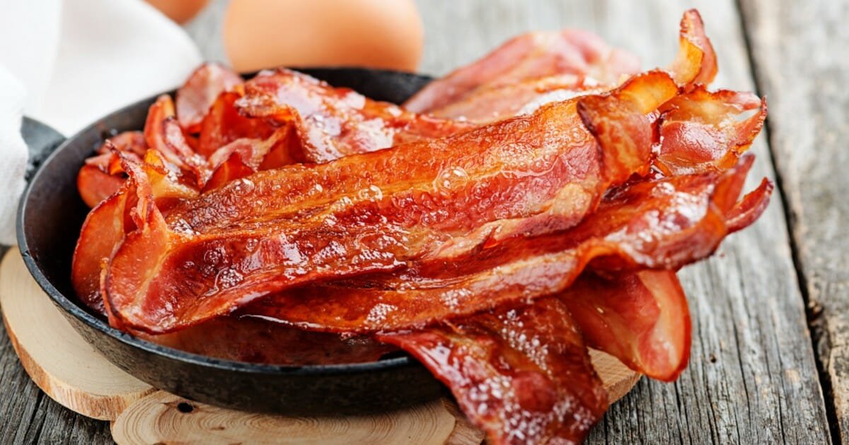 JOB OPPORTUNITY: Burger chain will pay someone $1,000 to eat bacon for an entire day