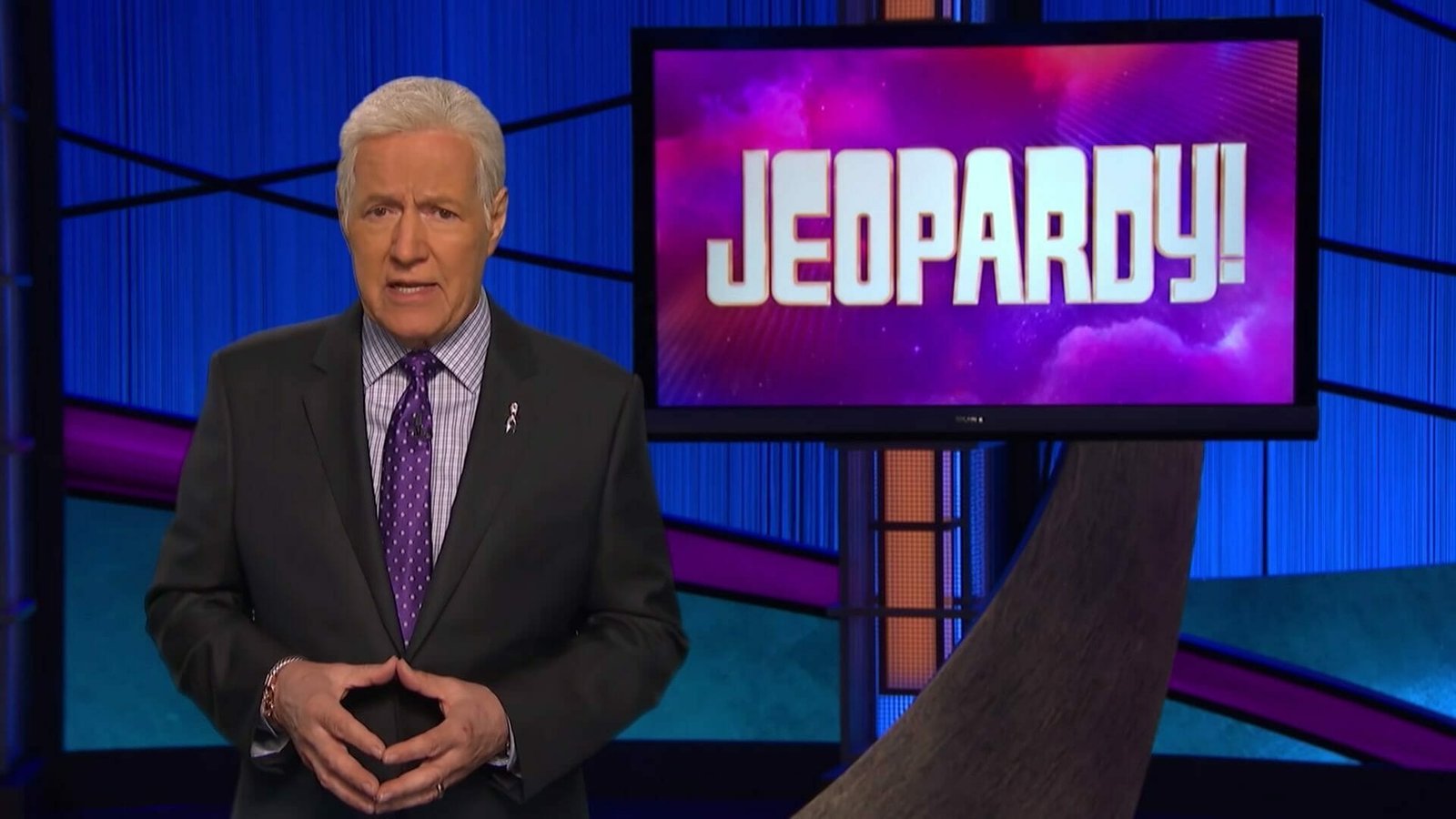 Alex Trebek, fighting stage IV pancreatic cancer, makes a video urging people to know the signs