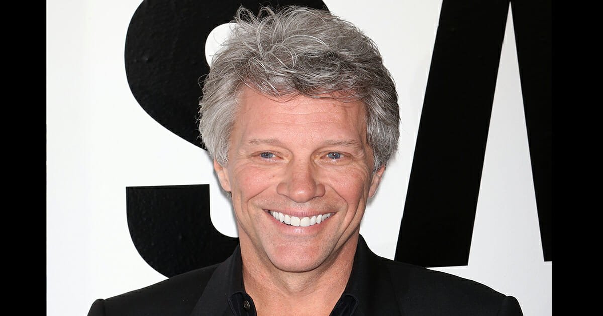 Jon Bon Jovi Foundation donates $500,000 to build houses for homeless veterans