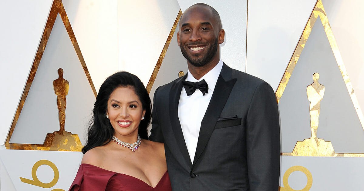 Vanessa Bryant trying to 'be the strong one' for her daughters after Kobe and Gianna's tragic deaths
