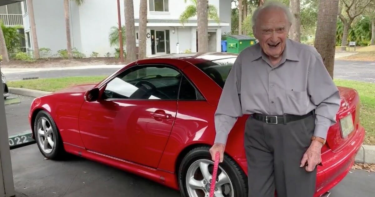 107-year-old is living his best life in Florida with his sporty red car and fiancée