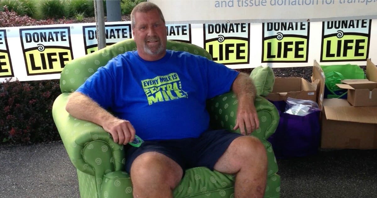 Man lives with same transplanted heart for 33 years, credits long life to positive attitude